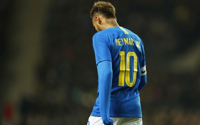 壹电竞精华-一人打崩一条边路